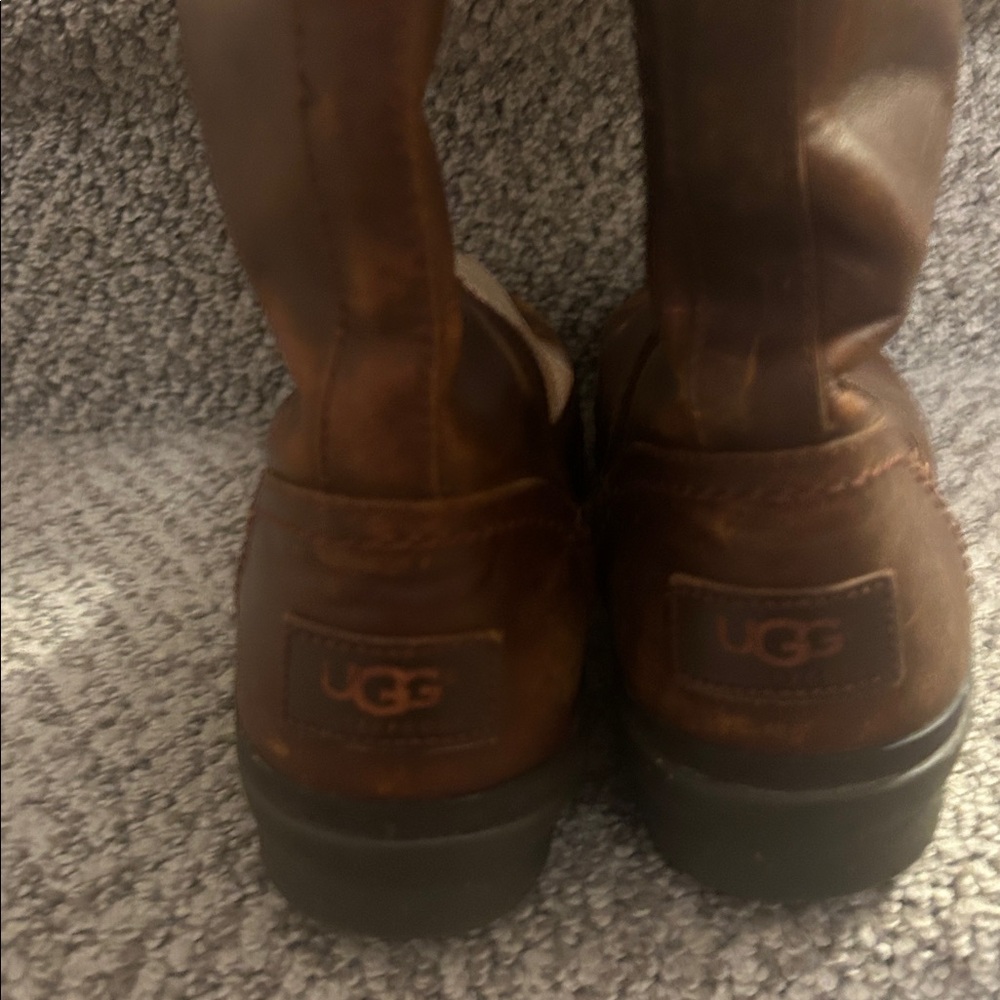 Ugg Womens Elsa leather field boots - Picture 4 of 10